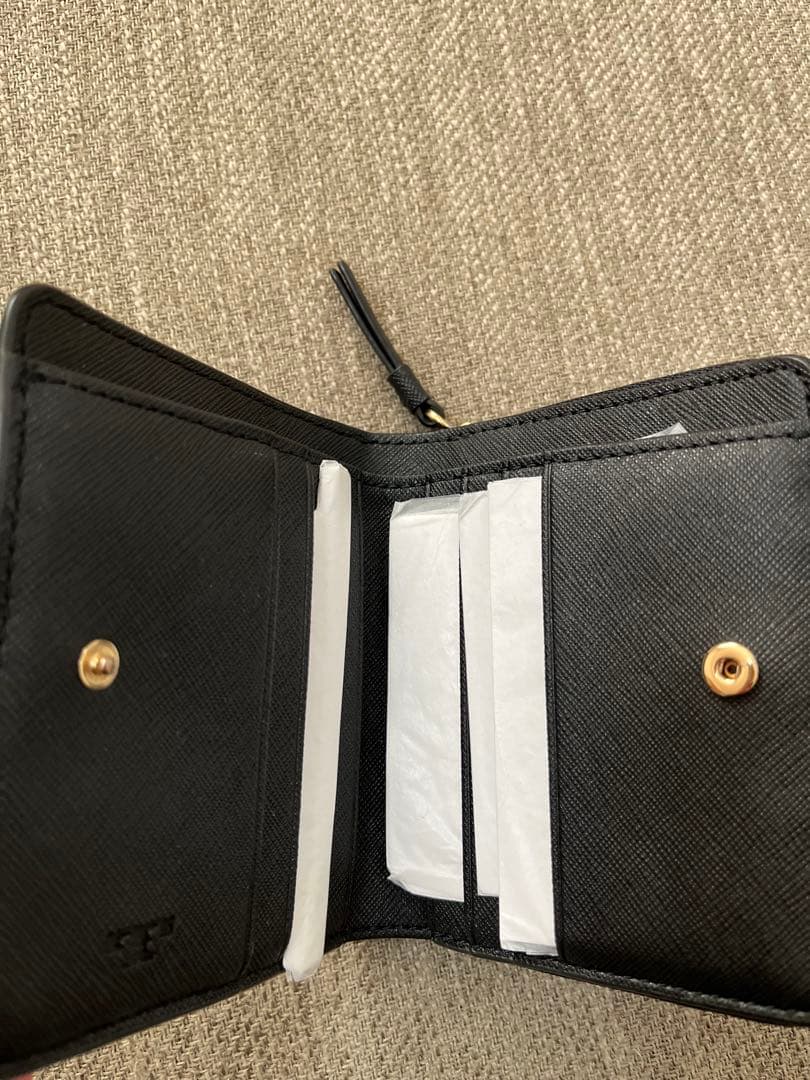 トリーバーチ 二つ折り財布