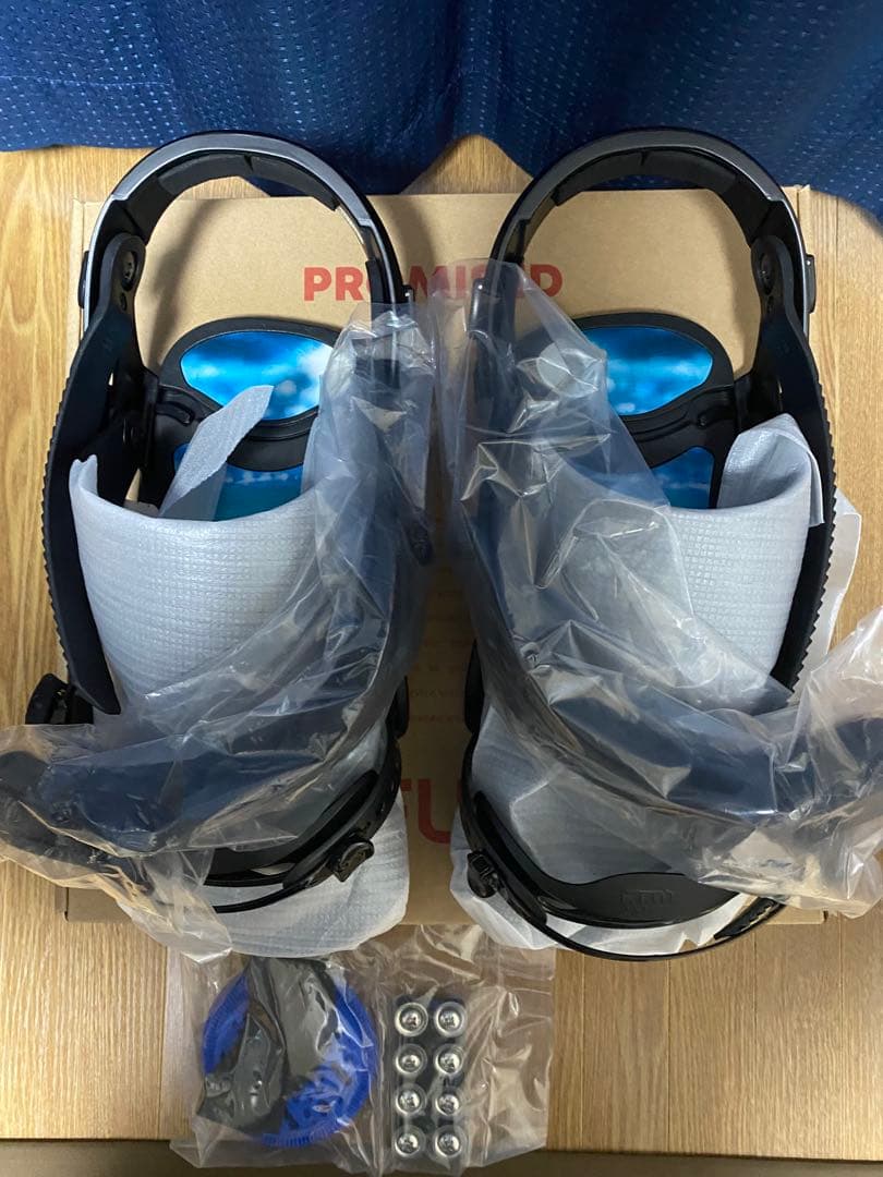 FlUX Freefeat F22FFMB Mサイズ スノーボードビンディング