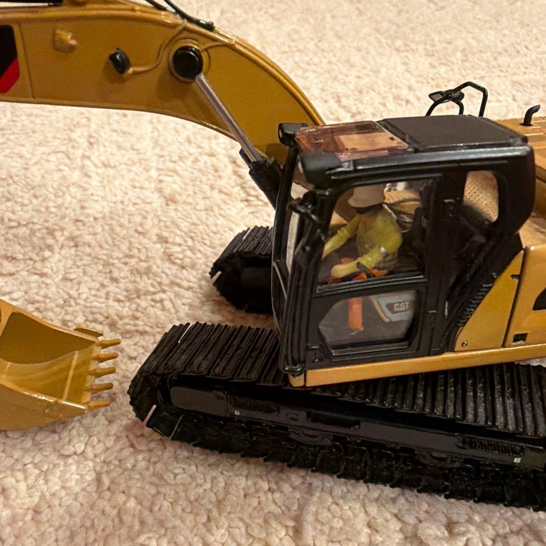 キャタピラー CAT320 HYDRAULIC EXCAVATOR 模型