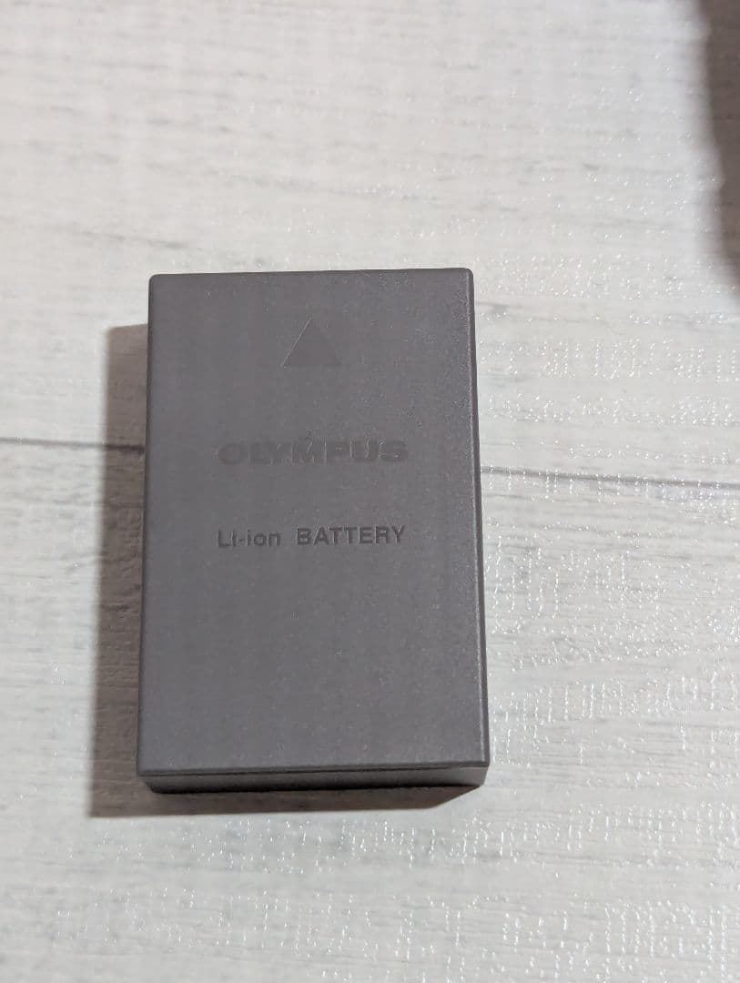 OLYMPUS PEN E-PL2 本体＋レンズ バッテリー付 動作確認済