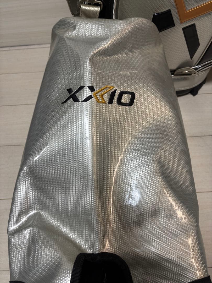 ゼクシオ 2022 5W FW XXIO MP1200 Sとキャディバッグ