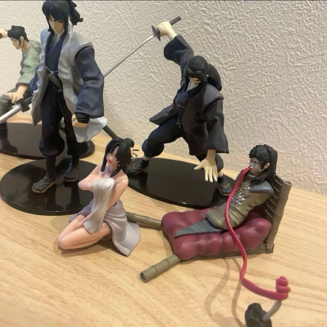 バジリスク　甲賀忍法帖　DVD　初回限定版　6巻セット　フィギュア　付属品あり