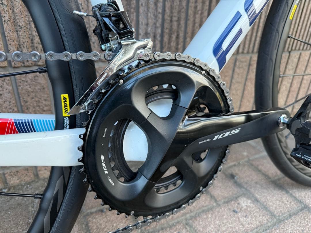 K　FOCUS IZALCO RACE