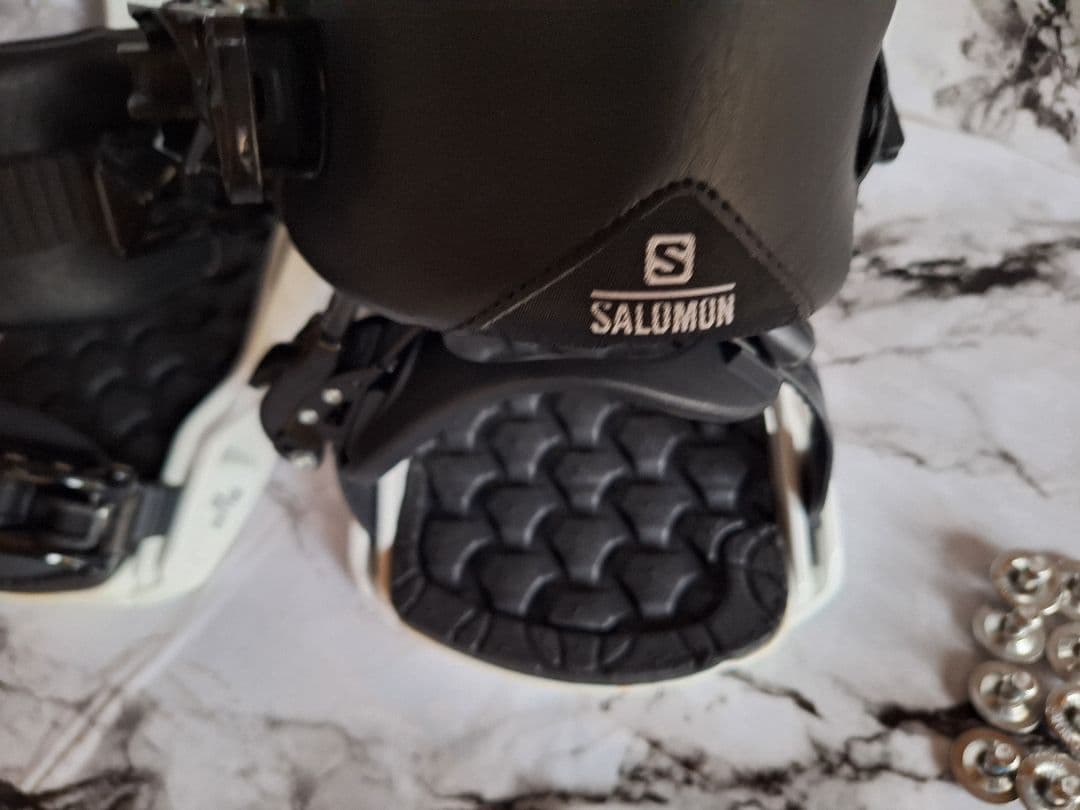 SALOMON サロモン　リズム　スノーボードビンディング