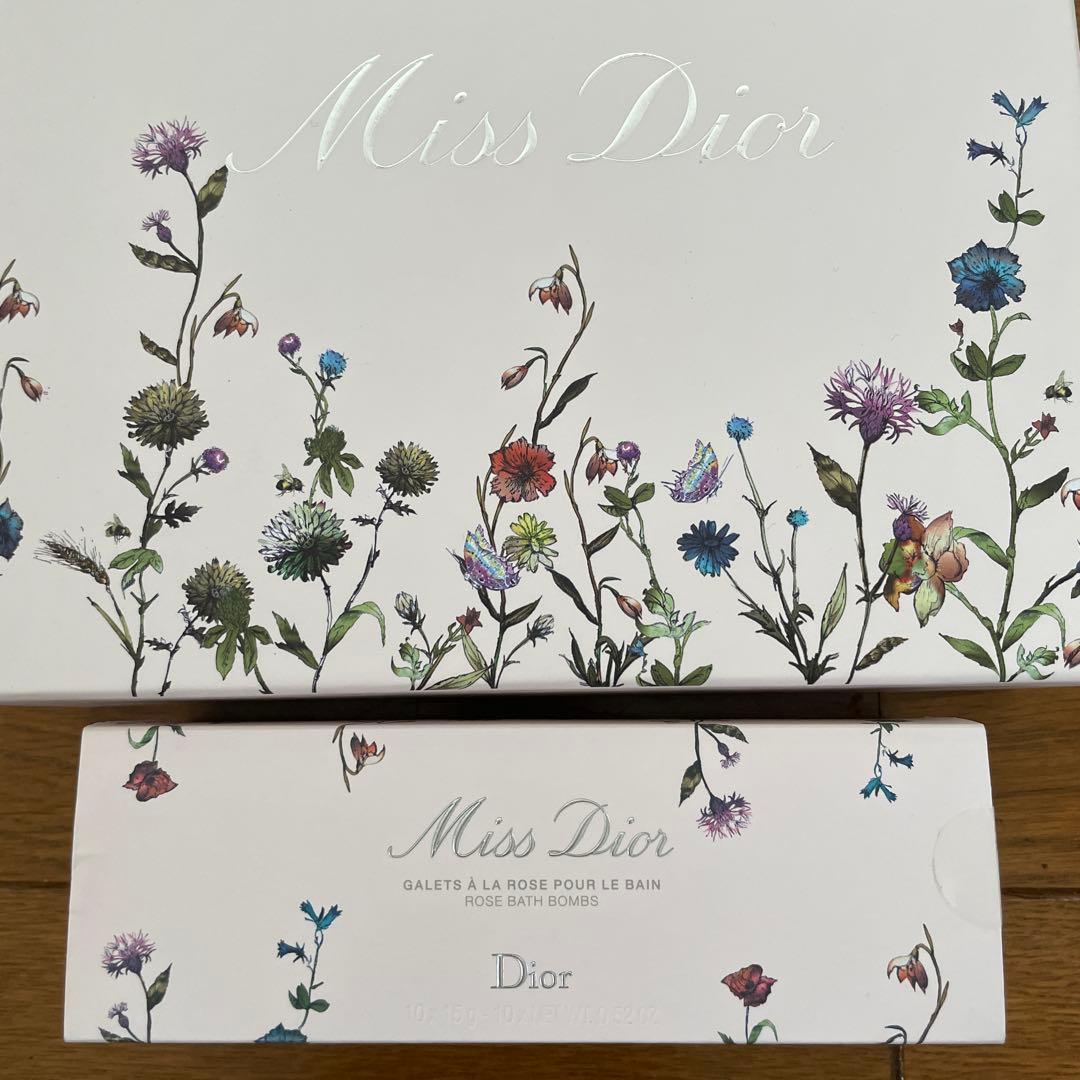 Miss Dior バス用ローズボールとサンプルセット新品　　　15g×10個