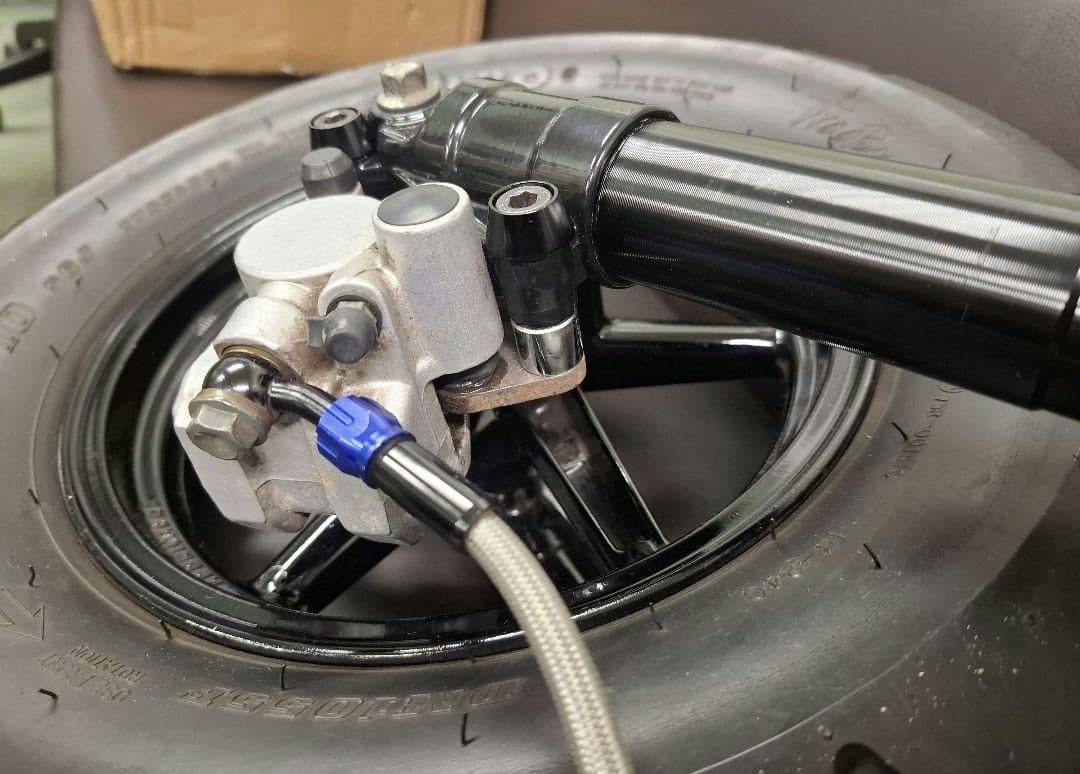 ライブディオZXホイール フォークキャリパーその他パーツセット