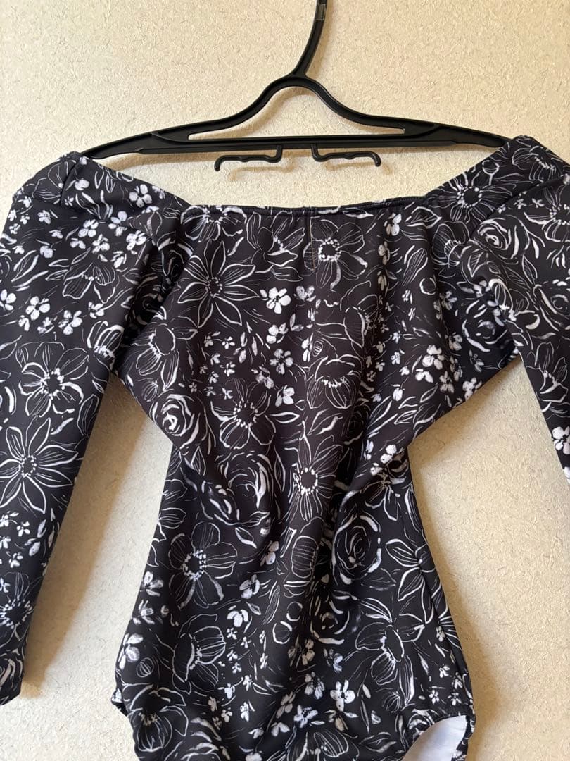 スティナstina レオタード　Sサイズ