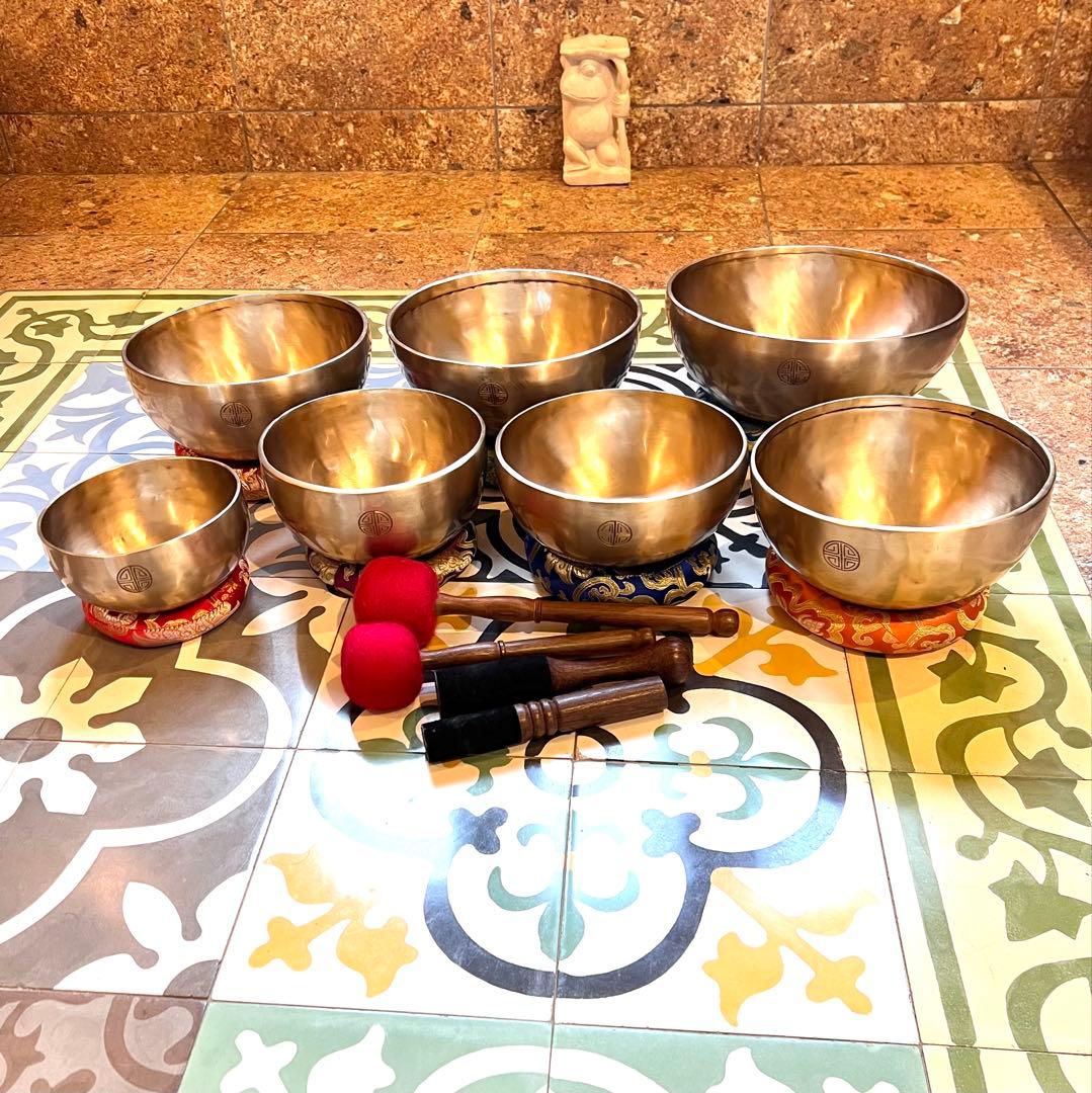 新春SALE フルムーン 特大 セブンチャクラ マットゴールド シンギングボウル