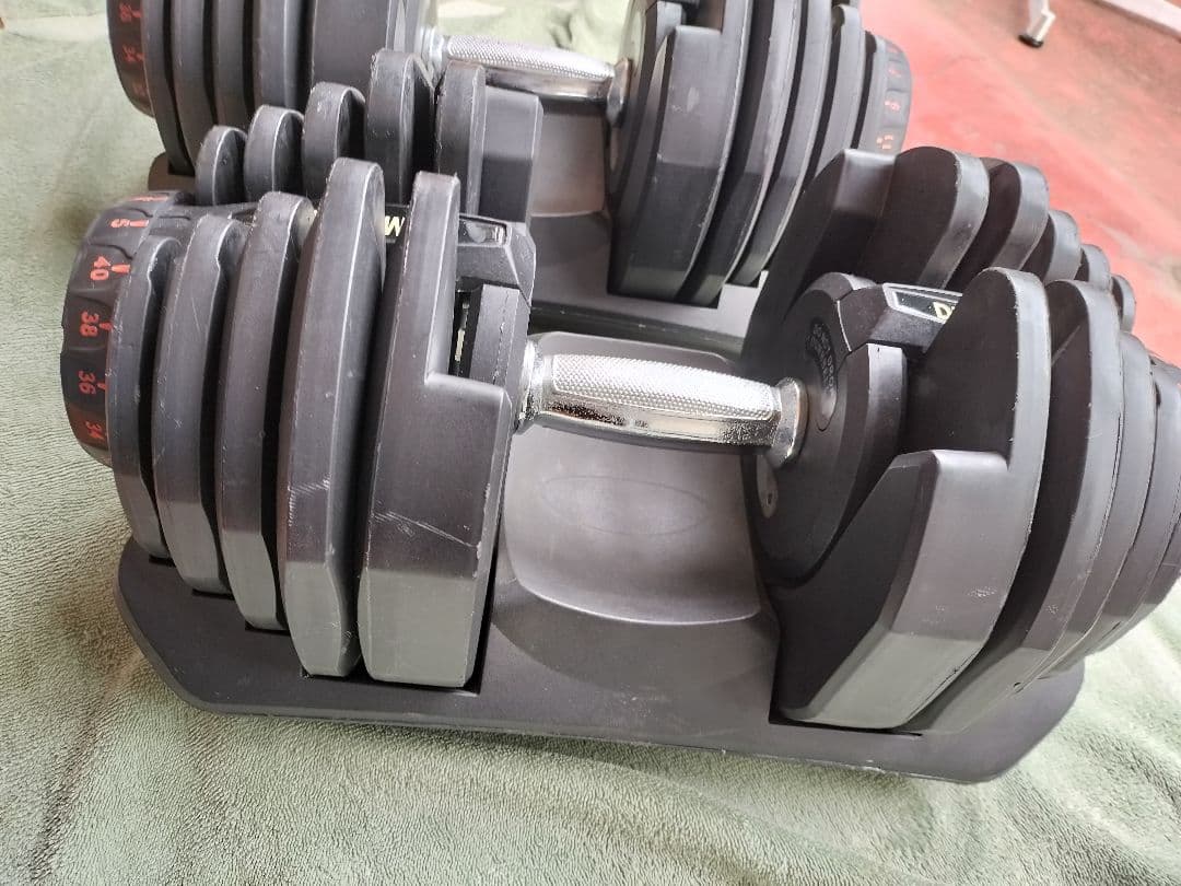 DUMBBELL 可変式ダンベル 最大40kg 片側A