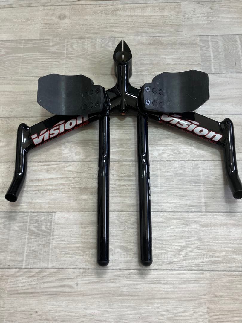 訳あり　Vision トライアスロン・TTバイク用ハンドル　B16