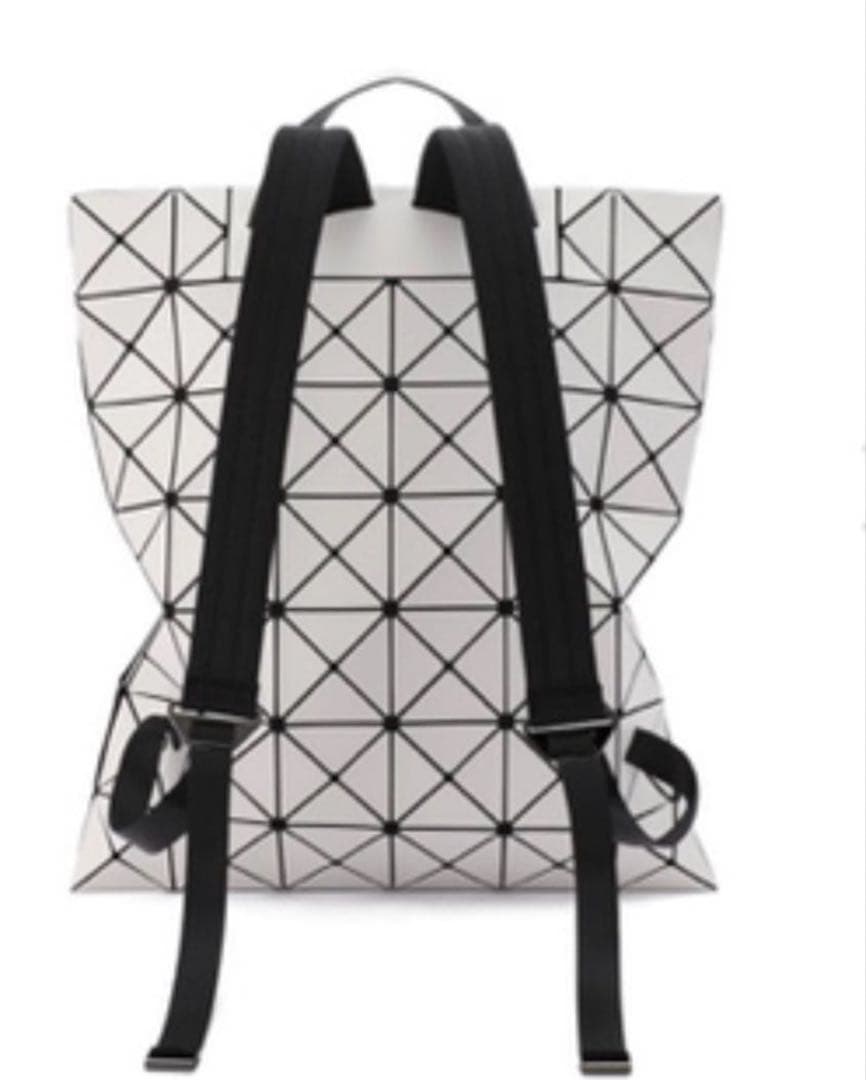 イッセイミヤケ バオバオフラットパック バックパック