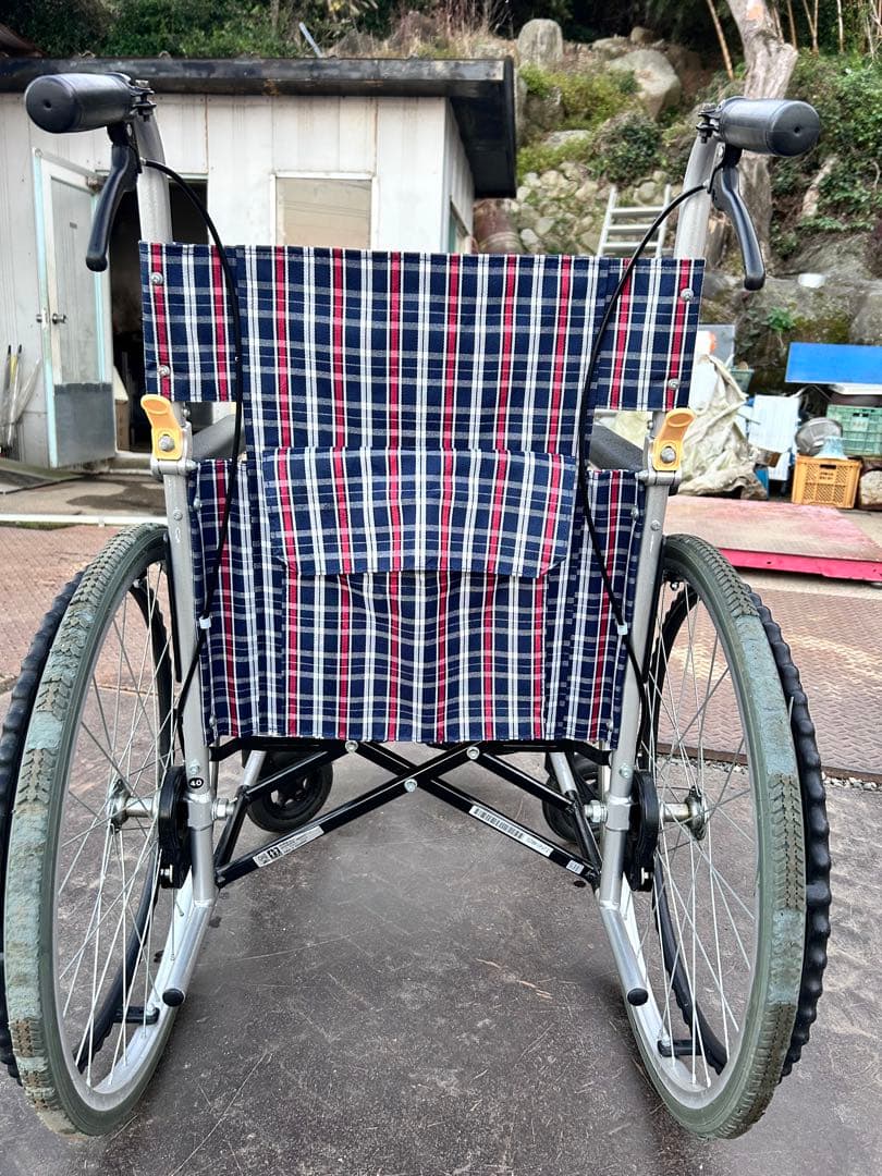 日進医療器 NISSIN NEO-1 自走式車椅子 ノーパンク 取扱説明書付