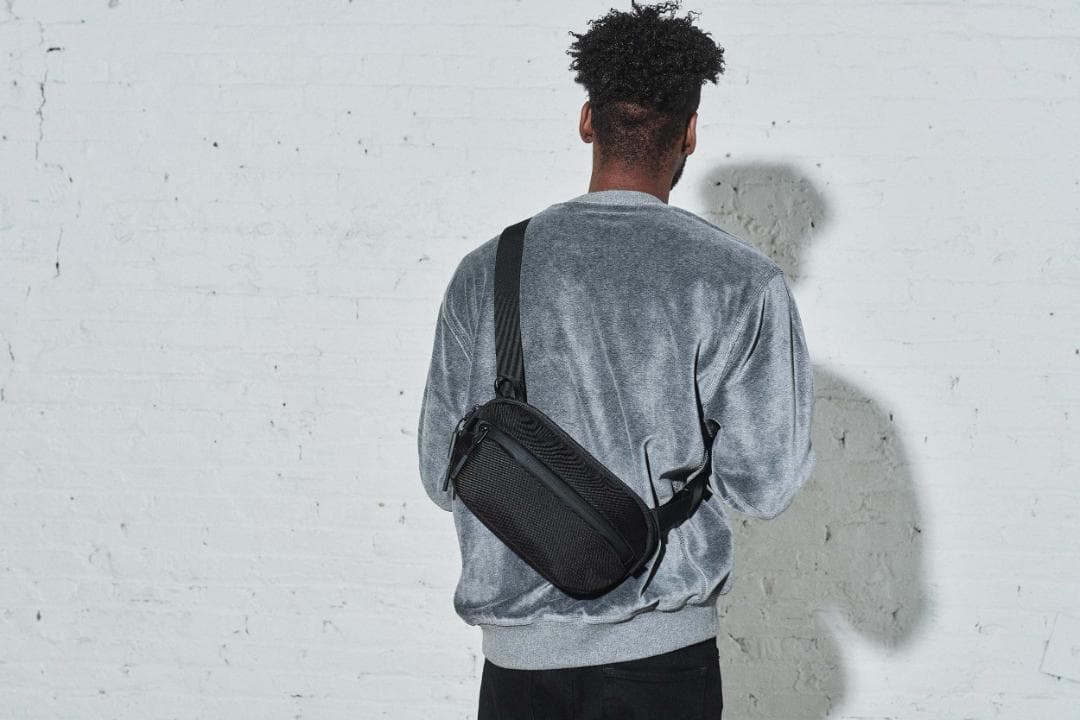 新品 Aer Day Sling 3 エアー ボディバッグ ショルダーバッグ