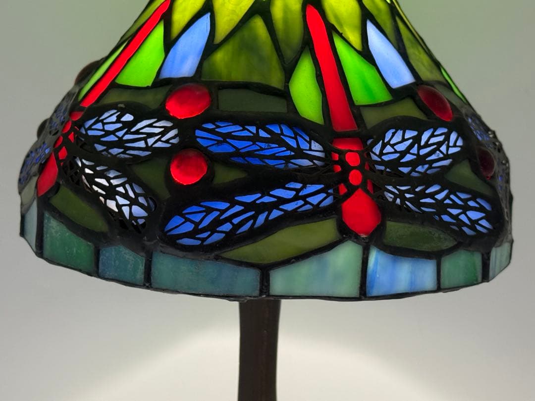 ステンドガラス　ルームスタンド　蜻蛉　インテリア　送料込み251118