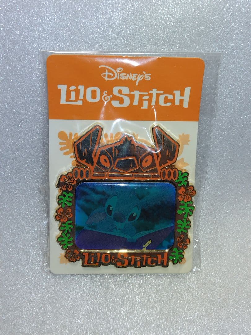 リロ・アンド・スティッチ ピンバッジ 12個セット　ディズニーストア