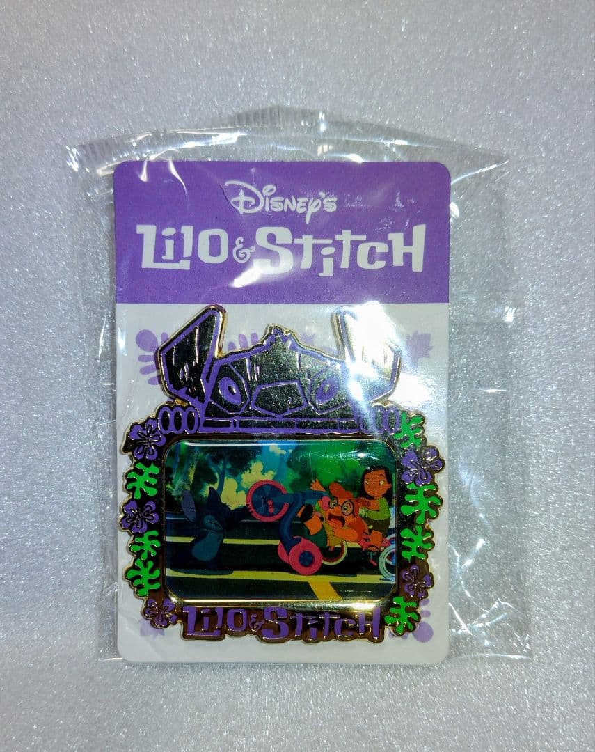 リロ・アンド・スティッチ ピンバッジ 12個セット　ディズニーストア