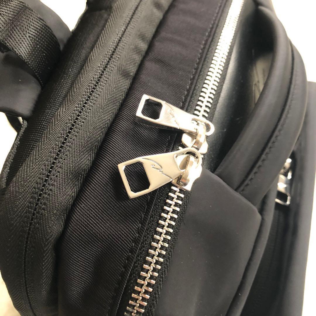 W&.Day/Night ポルク スクエアリュックA4サイズ 13.3インチPC