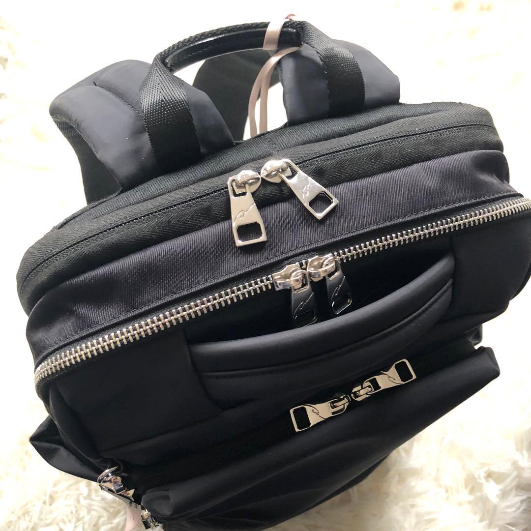 W&.Day/Night ポルク スクエアリュックA4サイズ 13.3インチPC