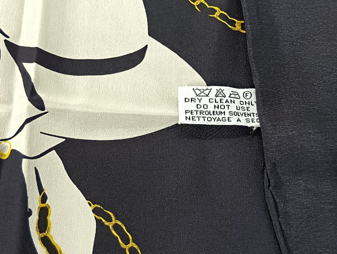 481 CHANEL シャネル シルク スカーフ