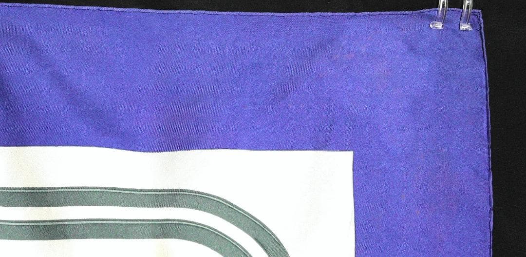 HERMES エルメス　大判スカーフ　カレ90　 D306