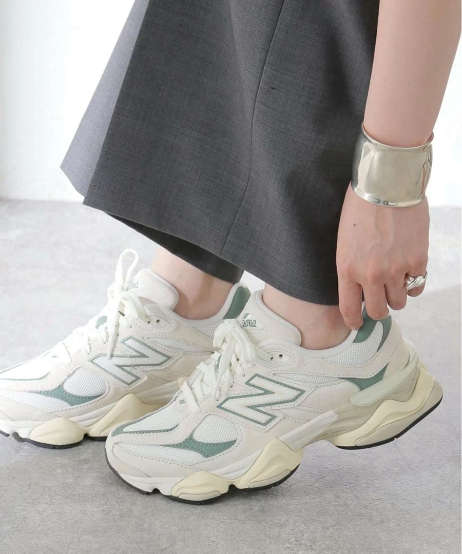 【新品】ニューバランス U9060EEI 24.5㎝ NEW BALANCE