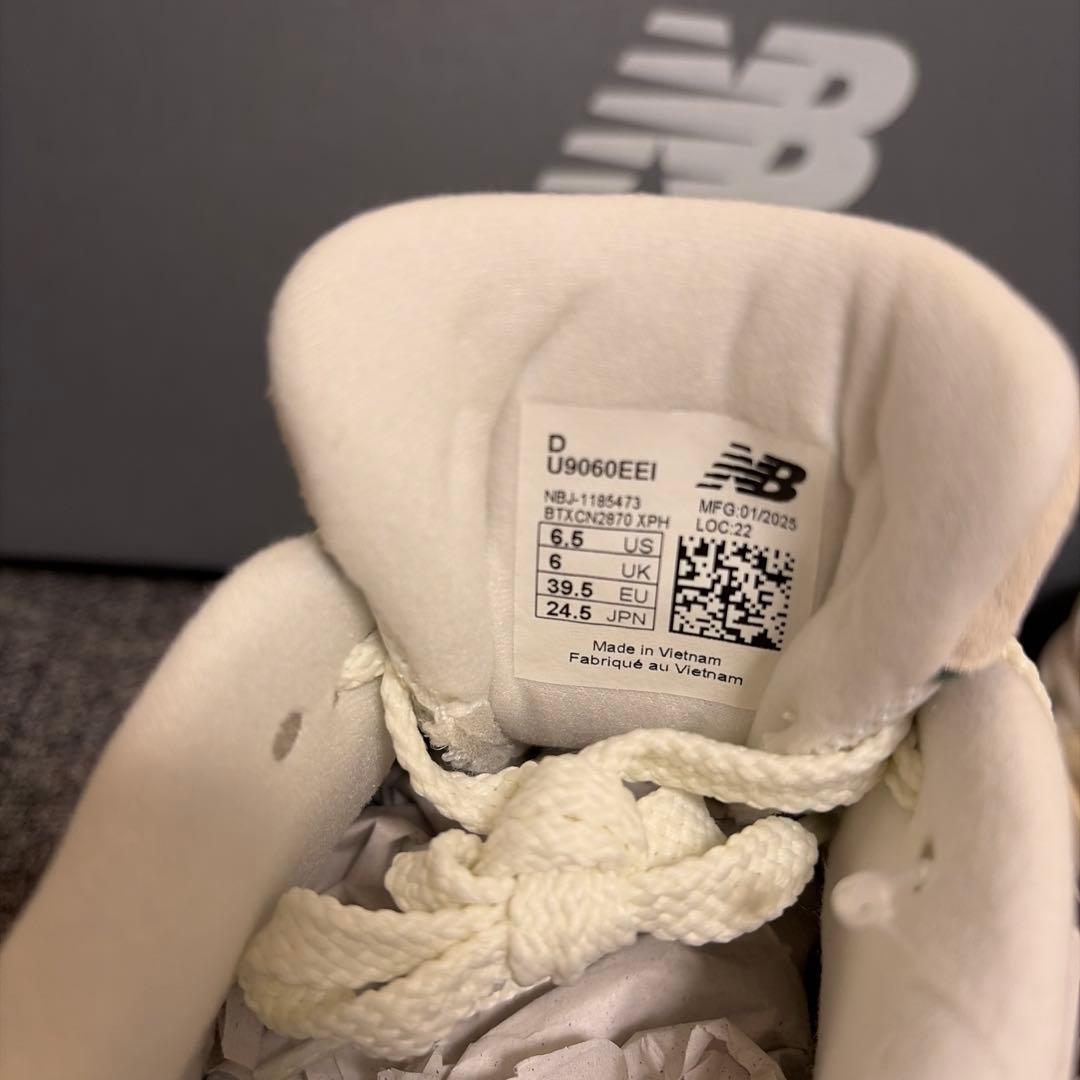 【新品】ニューバランス U9060EEI 24.5㎝ NEW BALANCE