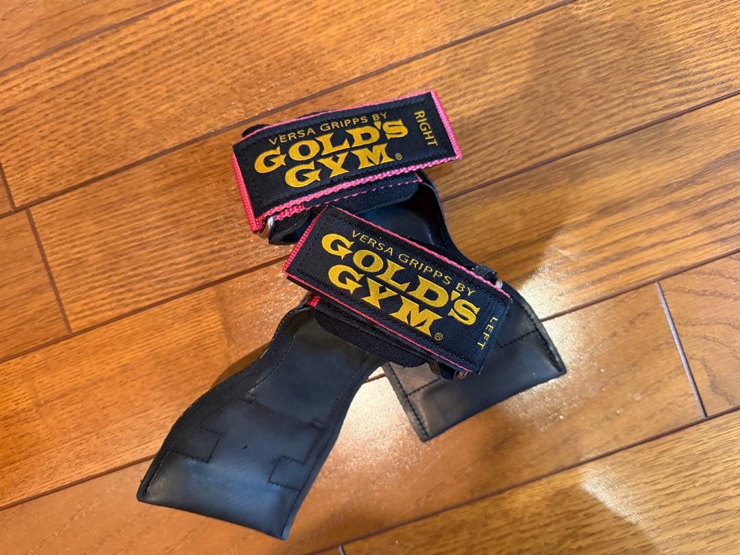 GOLD'S GYM VERSA GRIPPS 左右セット - メルカリ