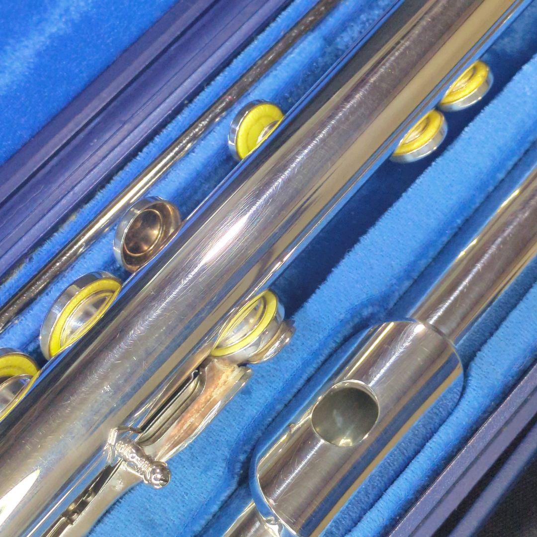 フルート　調整済　ヤマハYFL211S（Eメカ銀メッキ仕様）美品