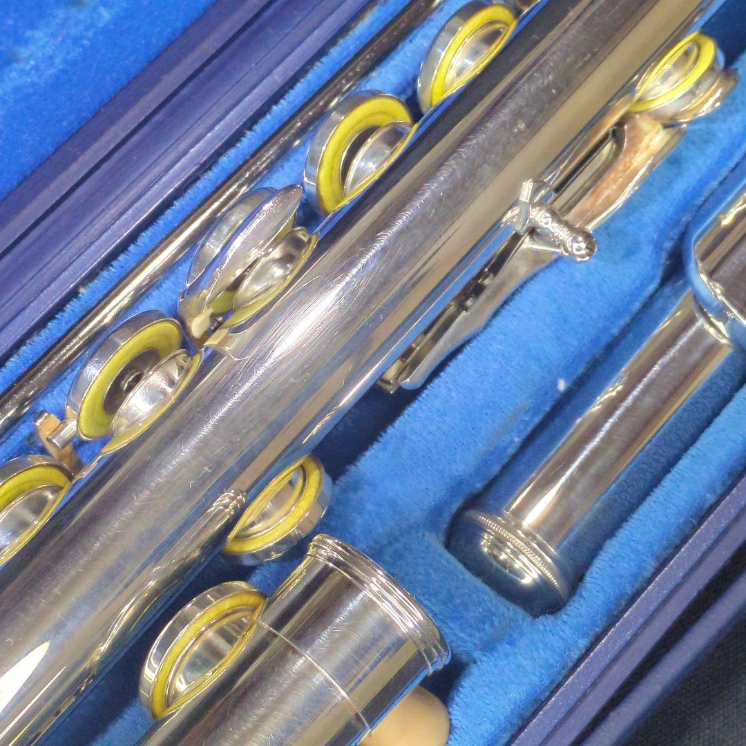 フルート　調整済　ヤマハYFL211S（Eメカ銀メッキ仕様）美品