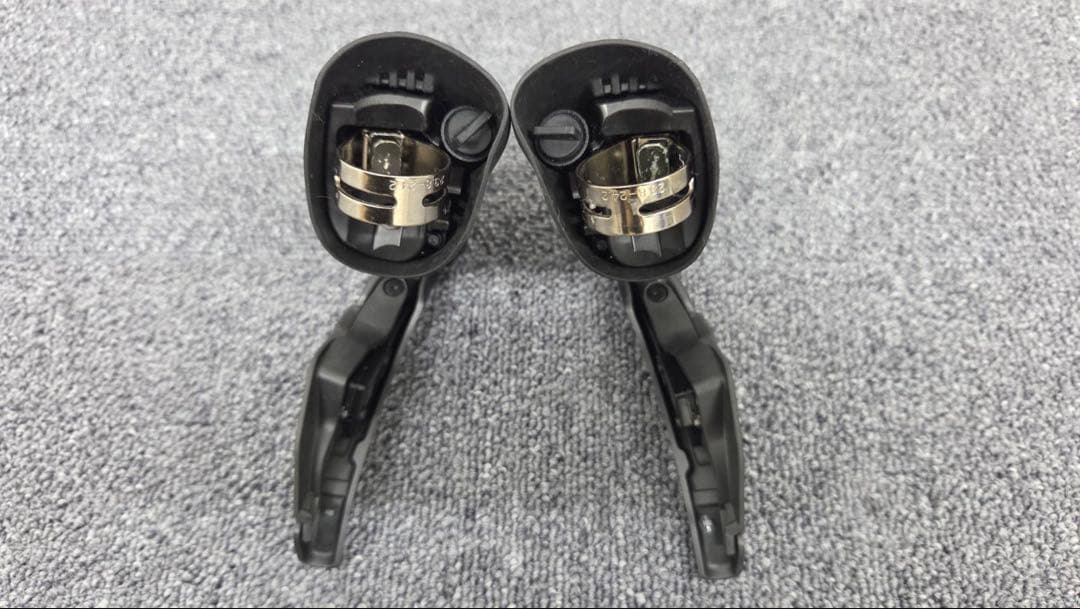 シマノ(SHIMANO)ST-RX825L.RレバーDi2/HYD2×12中古品