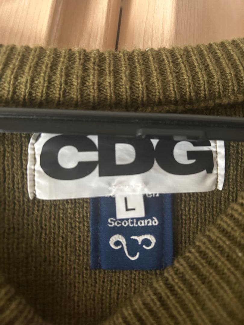 コムデギャルソン CDG カーキ色 セーター lサイズ