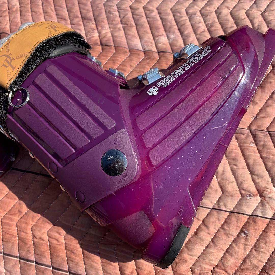 GEN Bumps 9 WCUP スキーブーツ モーグル　フリースタイル