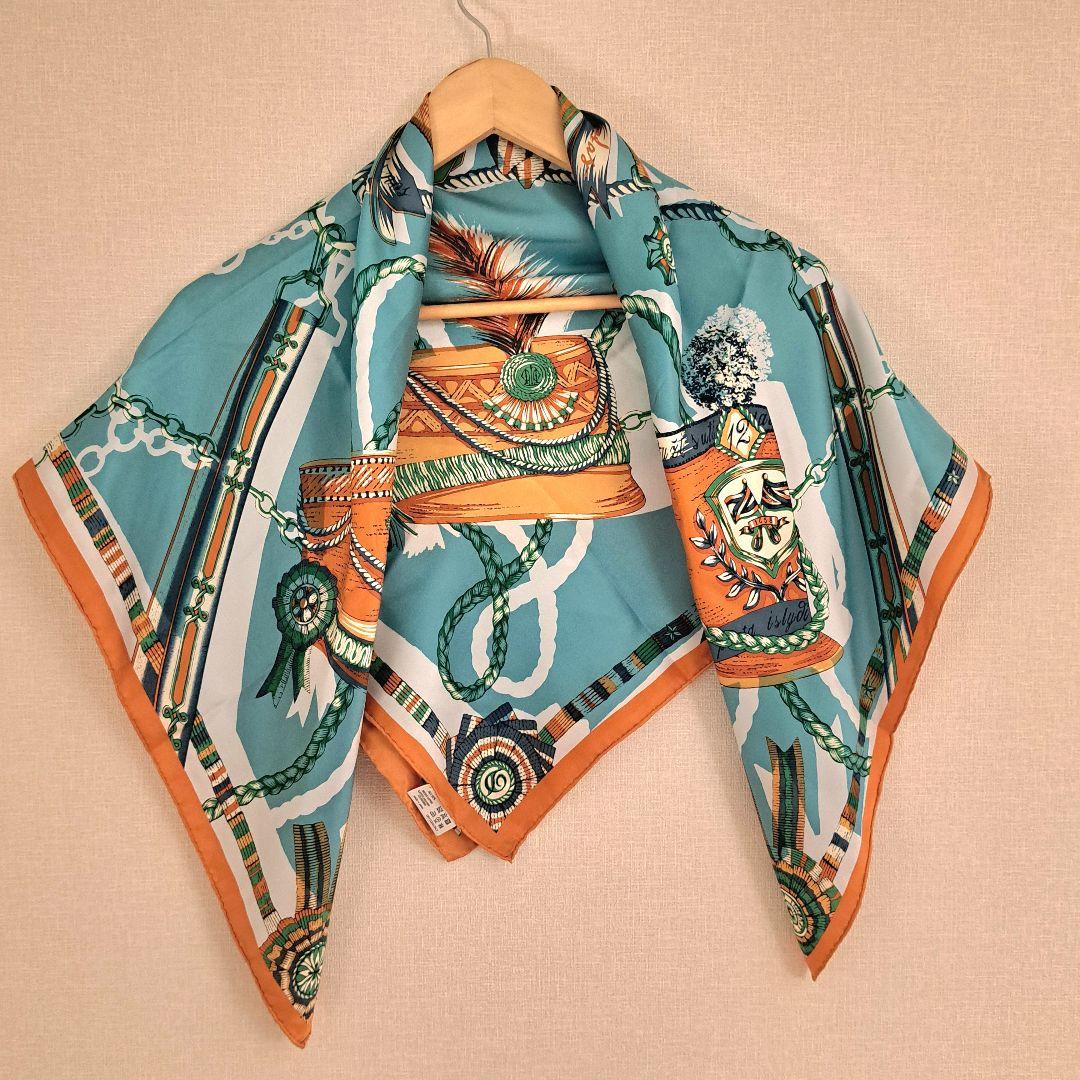 【匿名配送】マニプリ 90 コラージュケピターコイズ シルク スカーフ