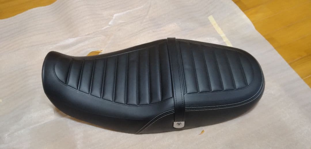 Kawasaki Z900RS　2025年ノーマル外装一式