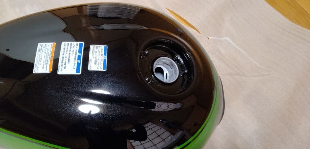 Kawasaki Z900RS　2025年ノーマル外装一式