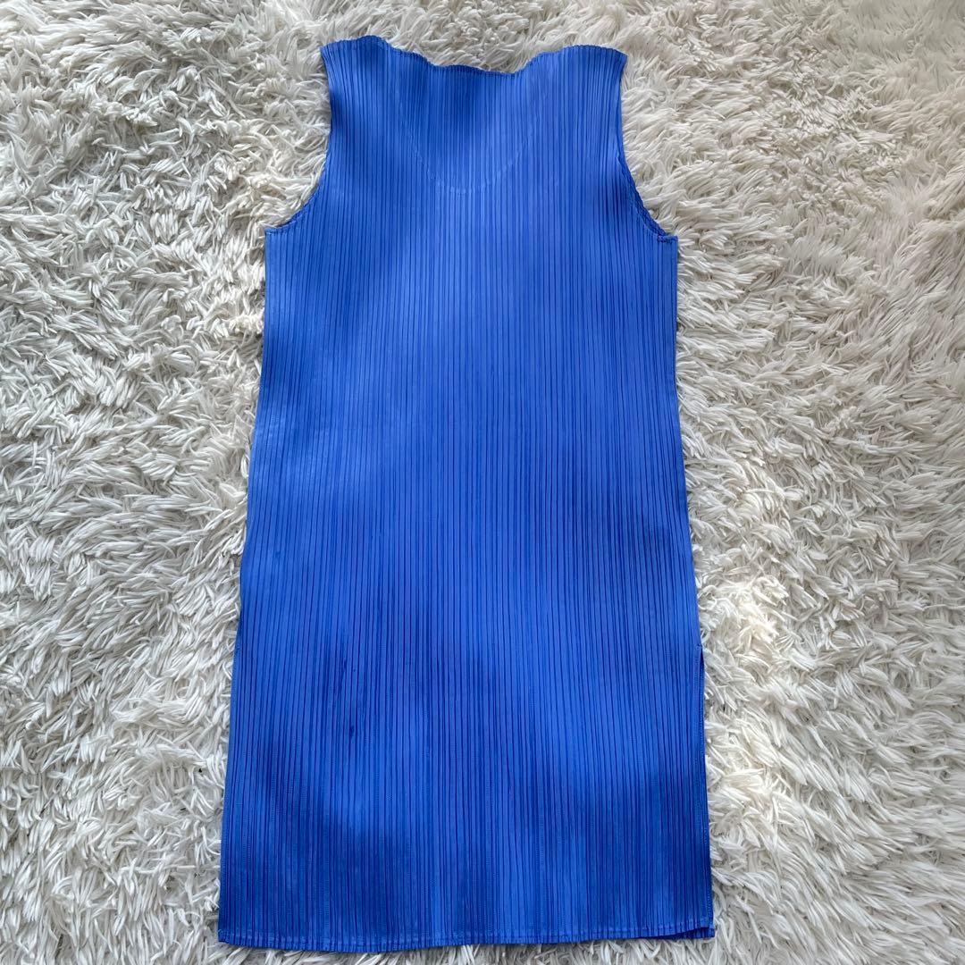 【美品】プリーツプリーズ　ノースリーブワンピース　　大きいサイズ　ブルー