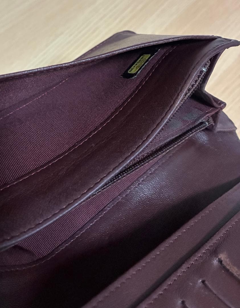 CHANEL 　マトラッセ　ブラックレザー 長財布