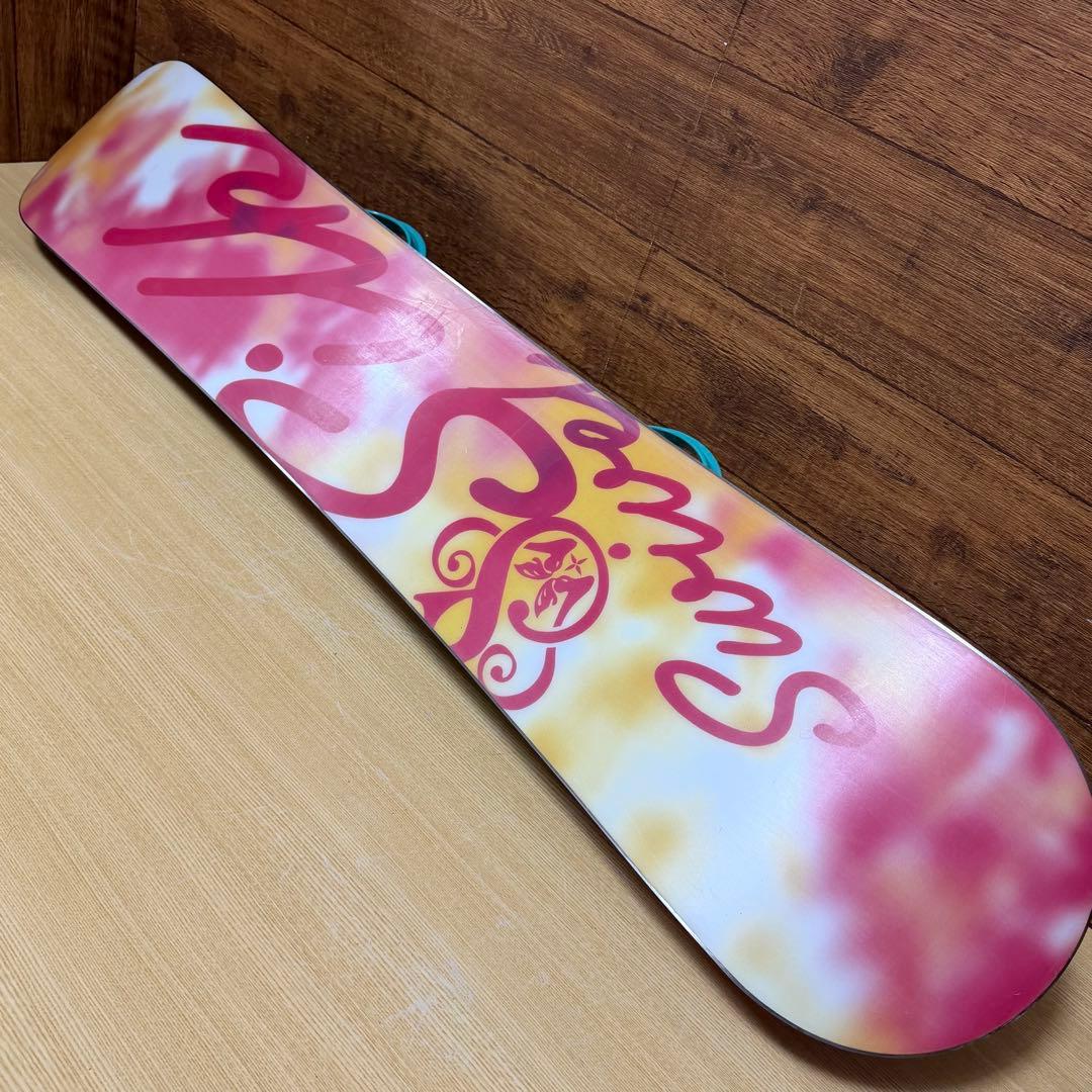 美品　SWIVELスウィベル　レディース　スノーボード4点　142cm かわいい