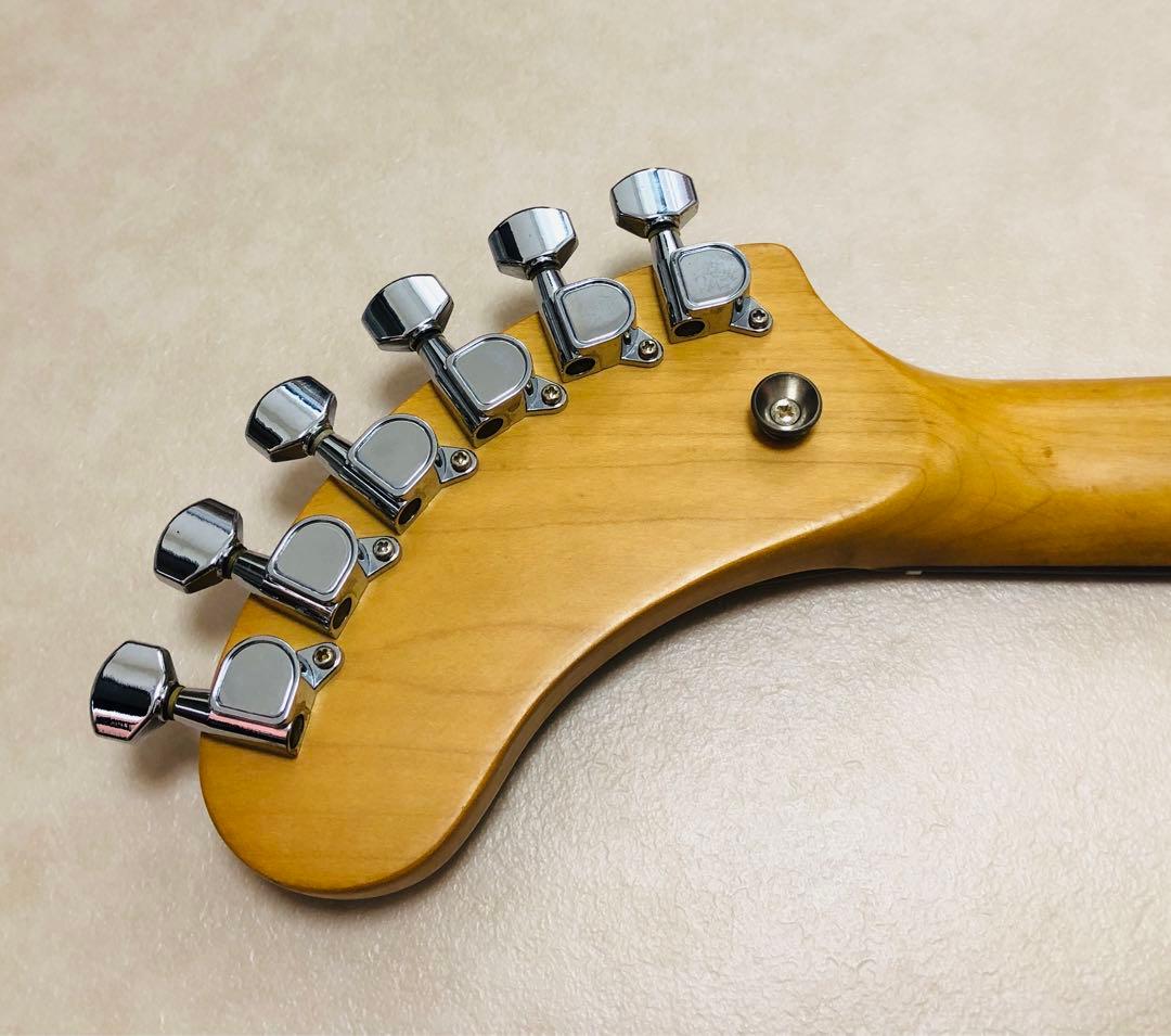 【ケース付き】ZO-3 グレー アンプ内蔵ミニギター ヘッドフォン端子付