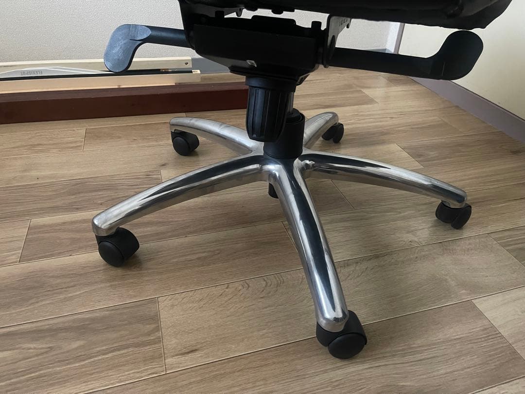 【美品・定価23万】オリバー　高級 オフィスチェア　Oliver ワーキング