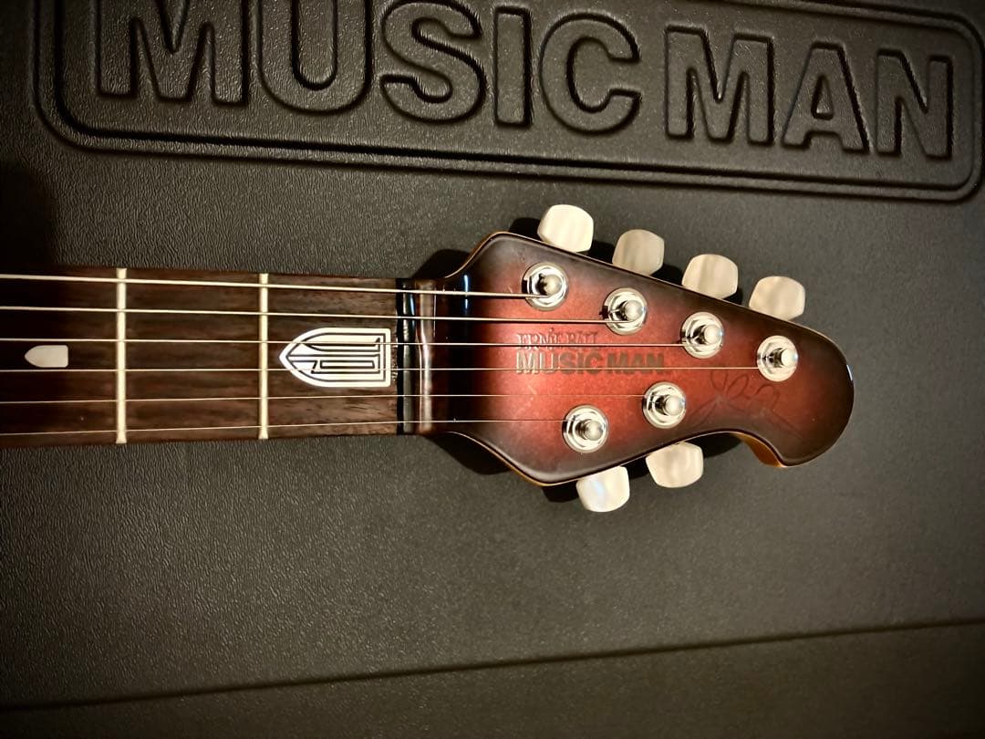 ミュージックマンMUSIC MAN ジョンペトルーシ2005年JP6