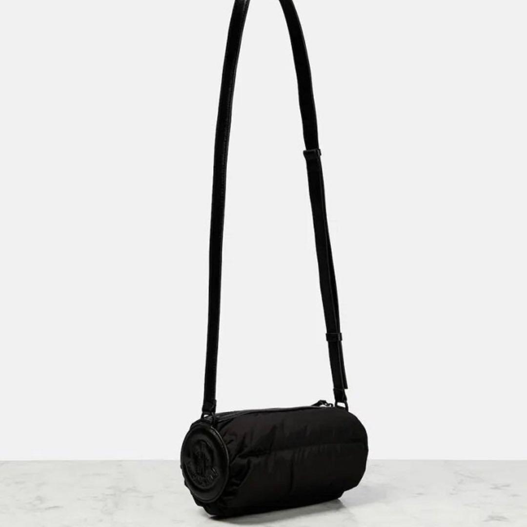 大谷さーん専用 MONCLER ブラック ボディバッグ