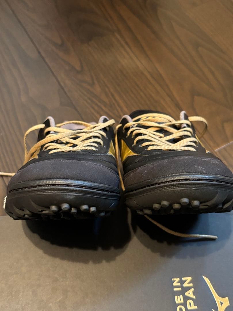 【海外限定/中敷新品】ミズノ モレリア サラ クラシック TF 28.0cm