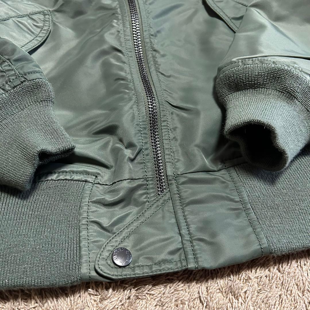 AVIREX　フライトジャケット　MA-1