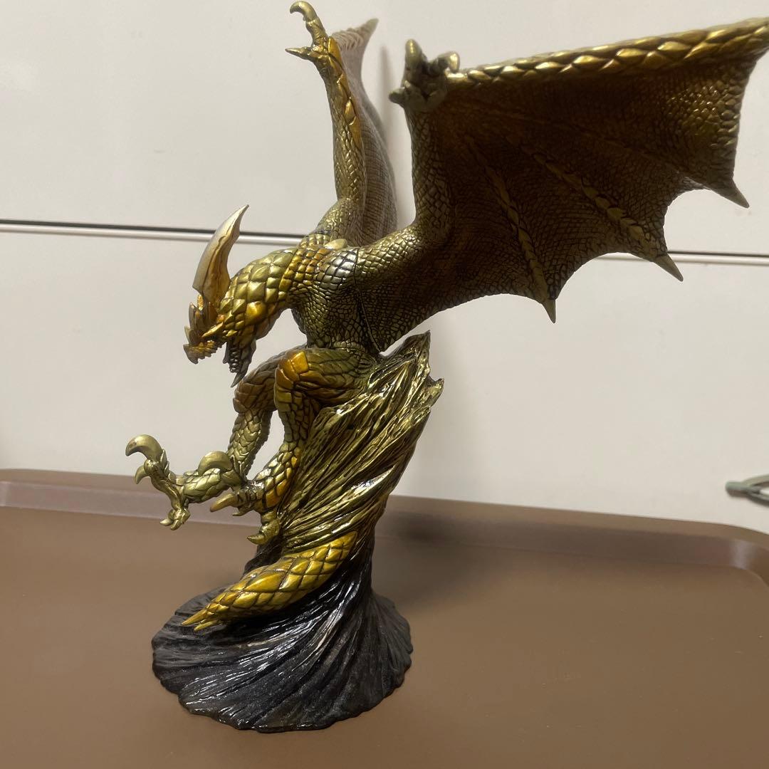 一番くじ モンスターハンターセルレギオス トロフィーフィギュア