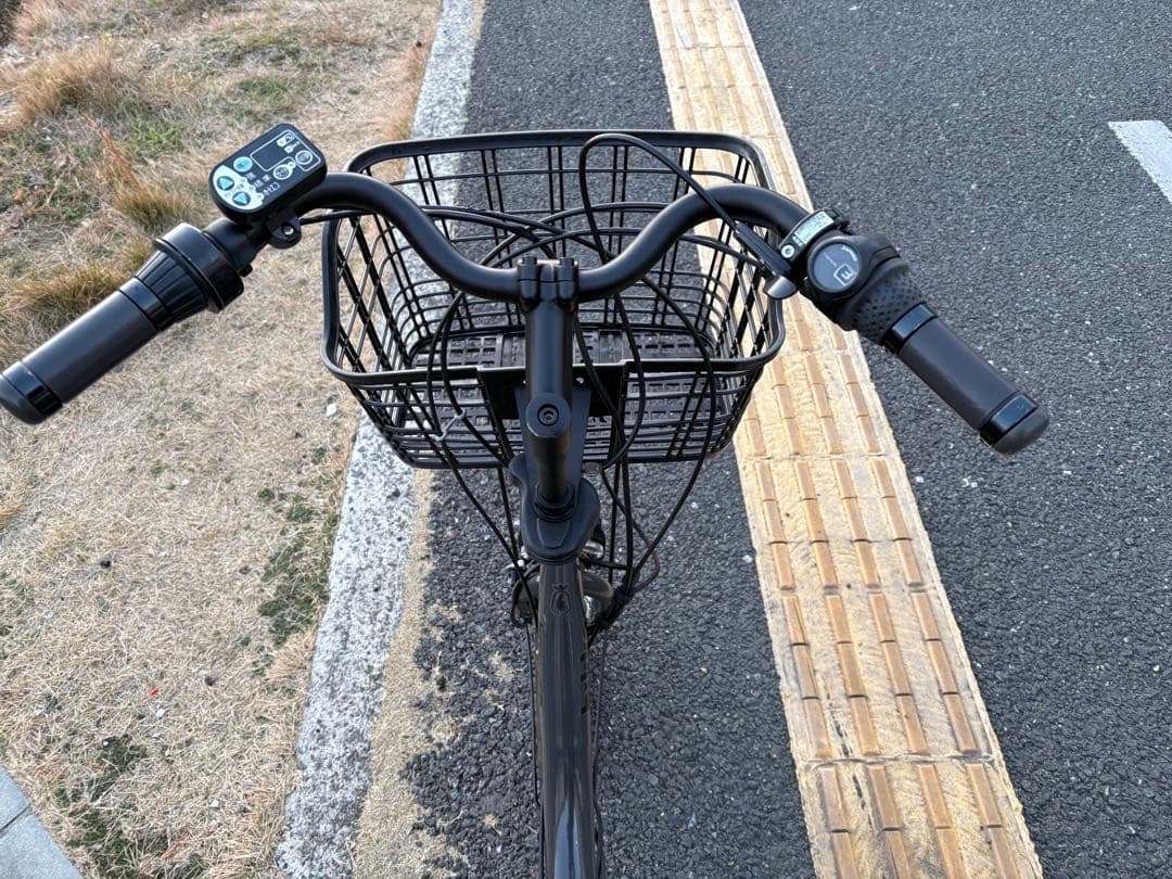 中古20㌅ブリヂストン電動アシスト自転車　8.9Ah 大阪