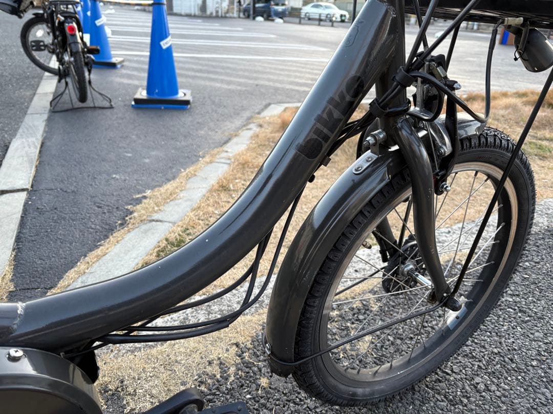 中古20㌅ブリヂストン電動アシスト自転車　8.9Ah 大阪