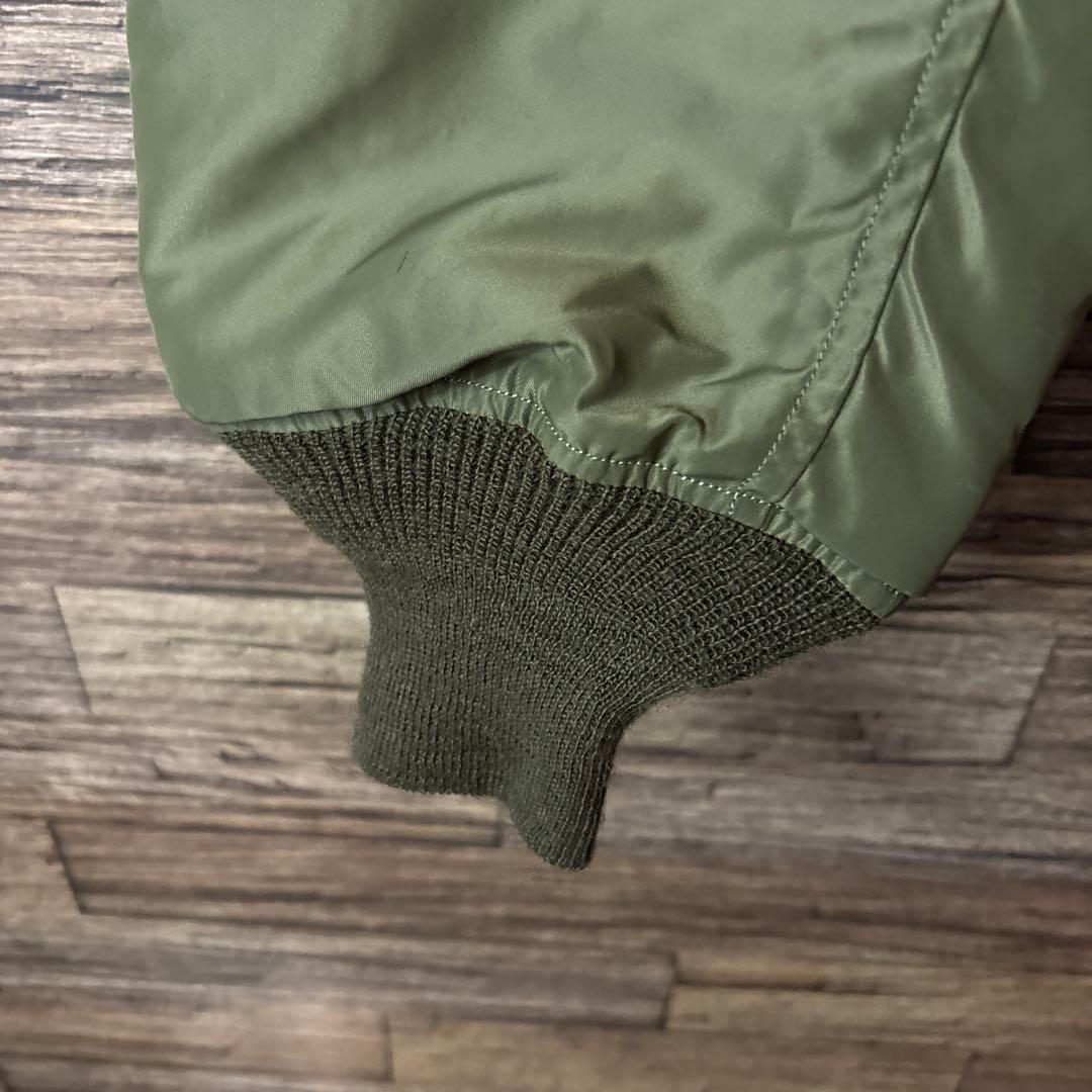 Buzz Rickson'sフライトジャケット　B-15C カーキL