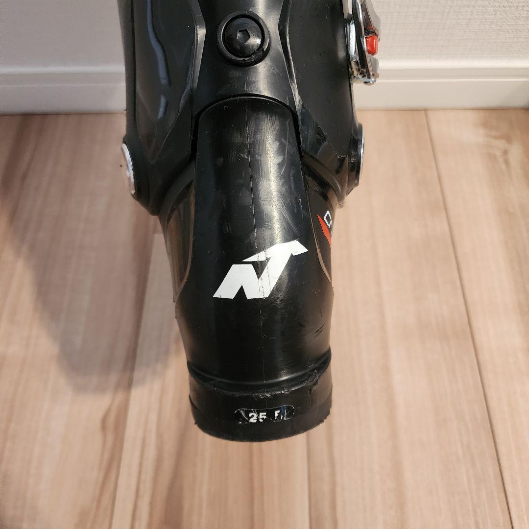 ノルディカ スキーブーツ クルーズ 25cm-25.5cm 着用回数少なめ