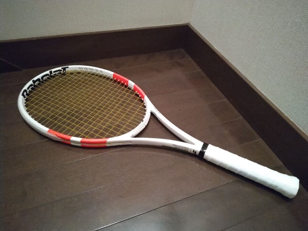 Babolat ピュアストライク97 硬式用テニスラケット 綺麗！